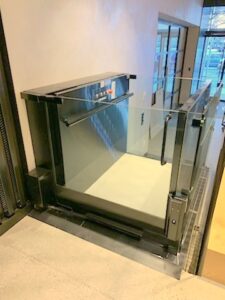 Wheelchair lift