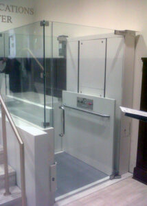 Wheelchair lift
